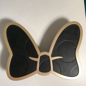 Sephora x Disney Minnie Mouse makeup brush holder